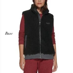 Bass Outdoor Women's Black Route Hiking Faux-Sherpa Vest NWT Size XS